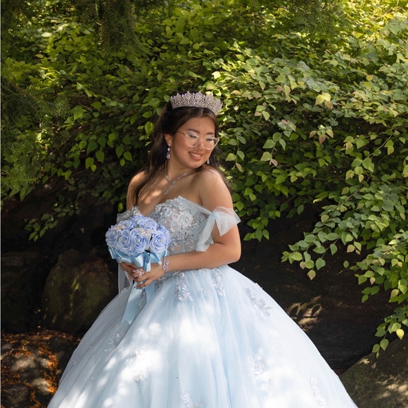 LIKE THIS TO BE NOTIFIED OF MY LIVE SHOWS - Picture 1 of 1